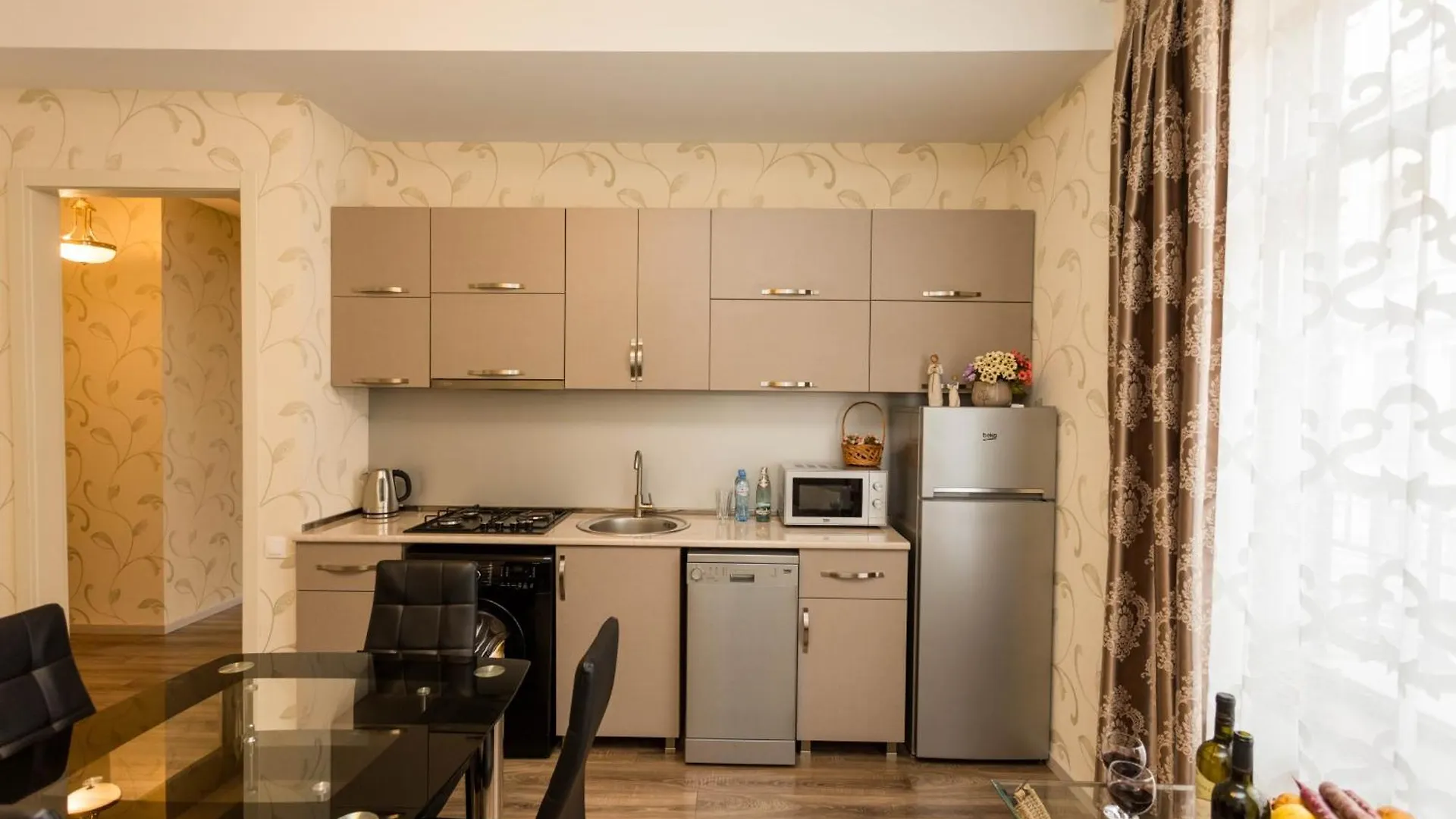 Central Apartment In The Historical District Tbilisi